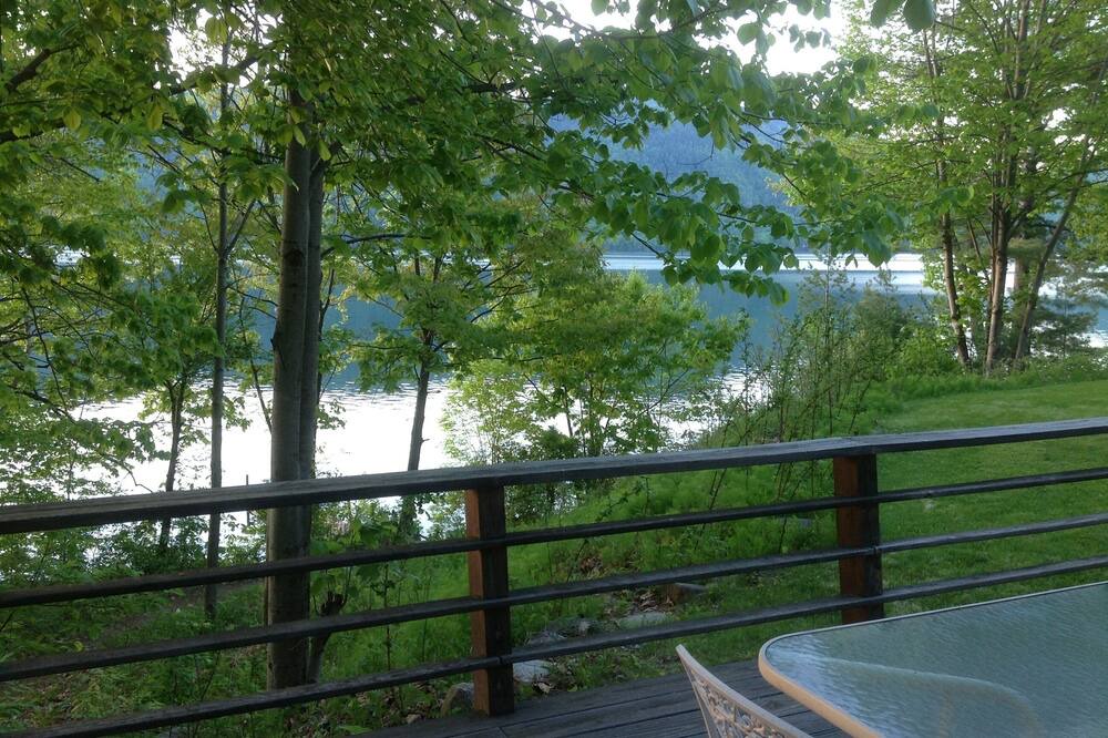 Photo of Patio Balcony in Silver Bay