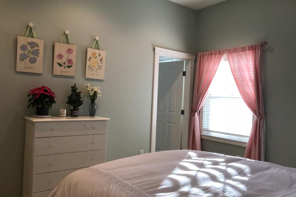 Photo of Bedroom in East Dorset