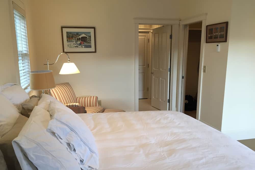 Photo of Bedroom in East Dorset