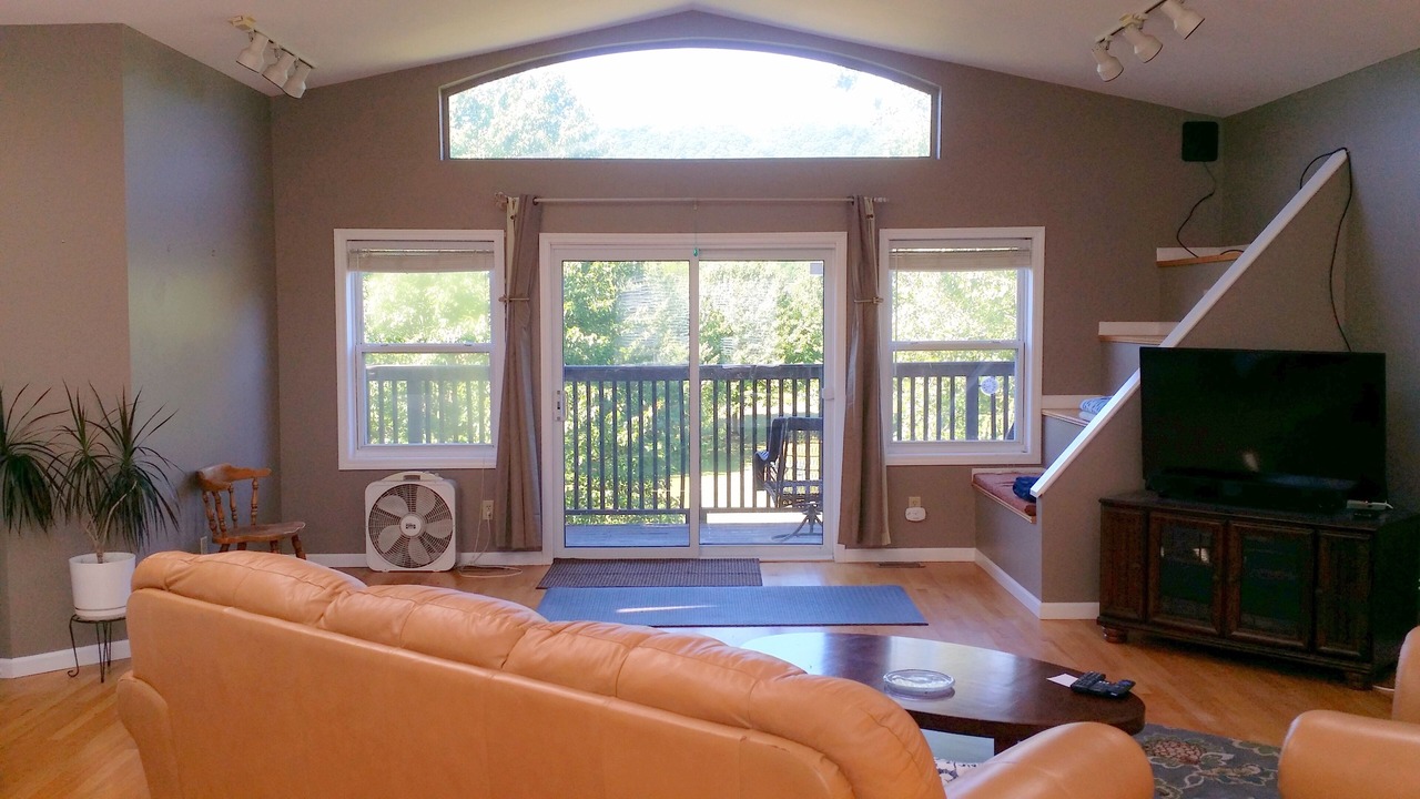 Photo of Livingroom in Cazenovia