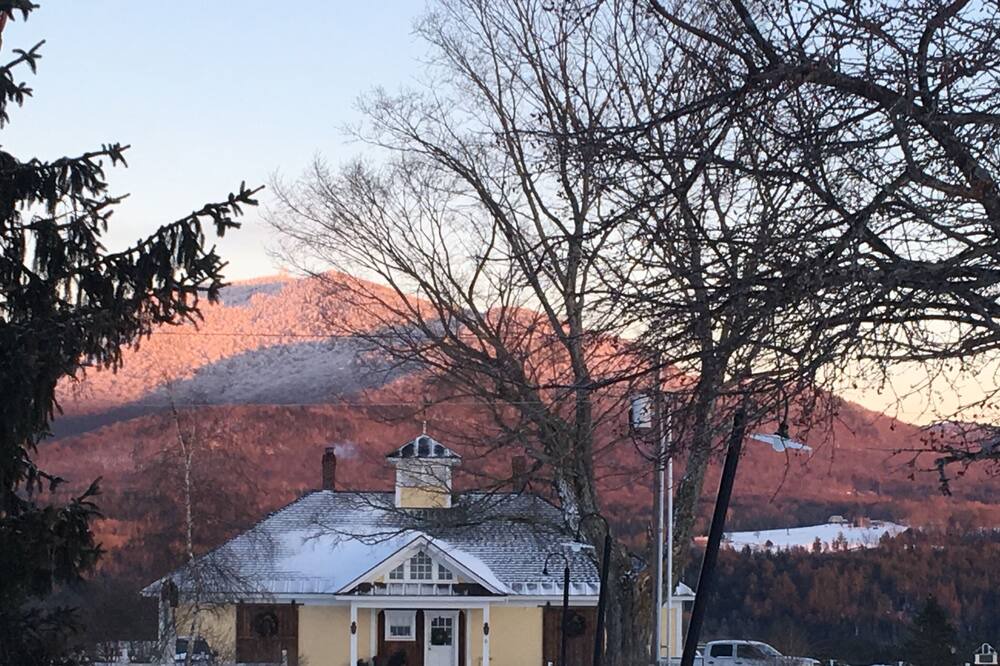 Photo of Outdoor in Lyndon Center