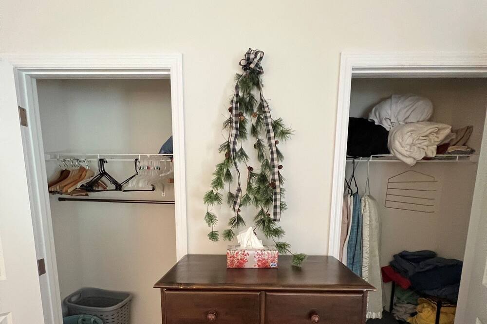 Photo of Bedroom in Glover