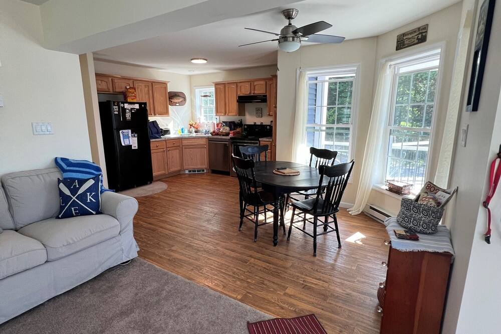 Photo of Bedroom in Glover