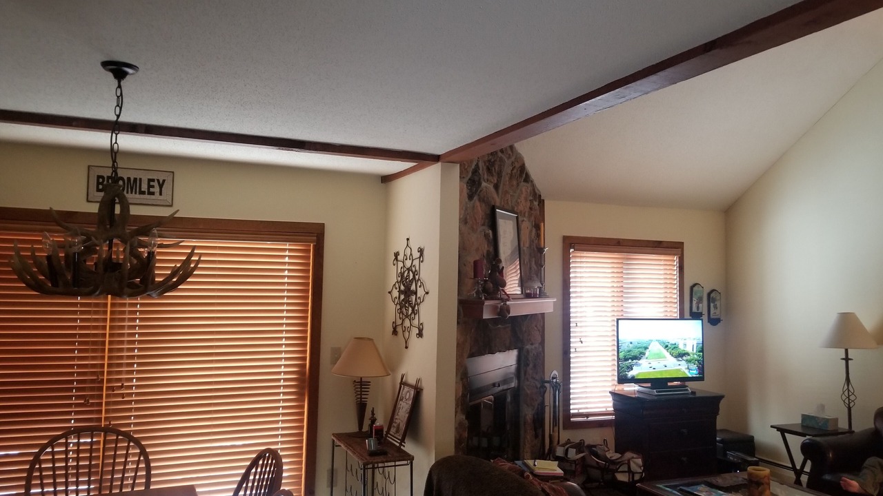 Photo of Livingroom in Bromley Mountain
