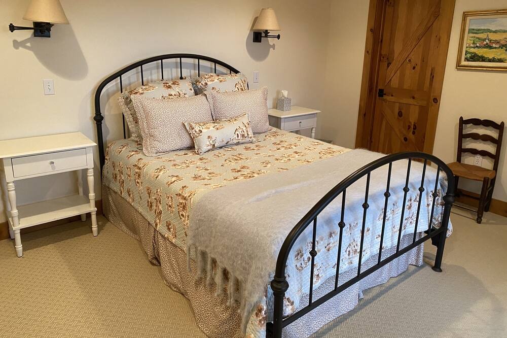 Photo of Bedroom in Pawlet