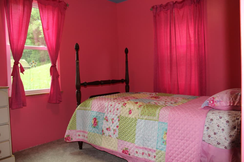 Photo of Bedroom in Bellepoint