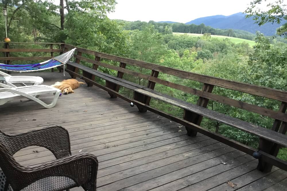 Photo of Patio Balcony in Kirby
