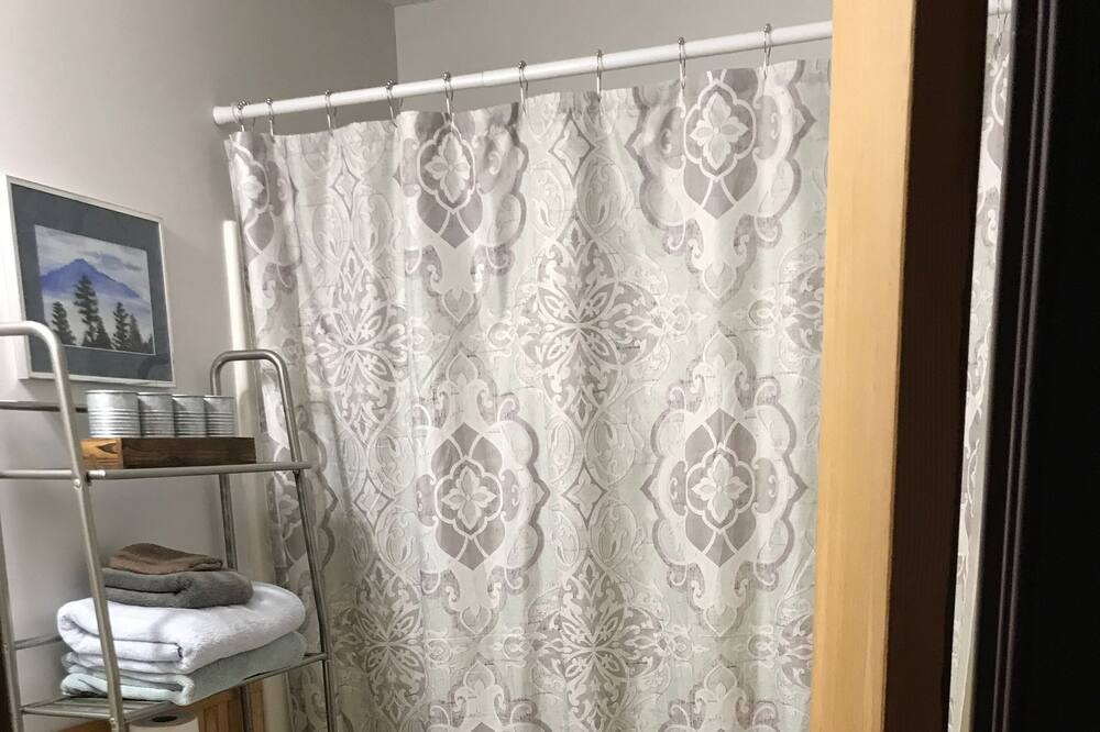 Photo of Bathroom in Kirby
