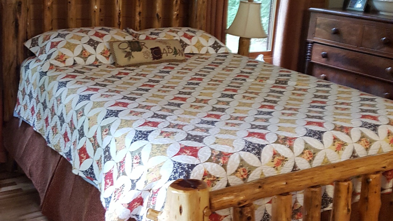 Photo of Bedroom in Austinville