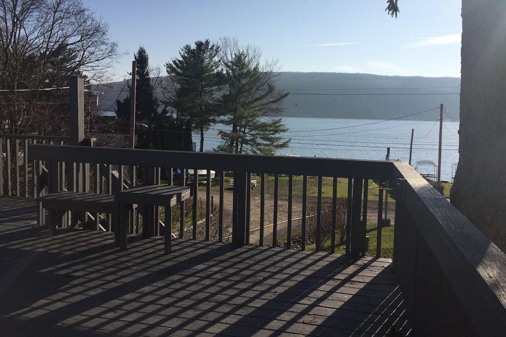 Photo of Patio Balcony in Honeoye
