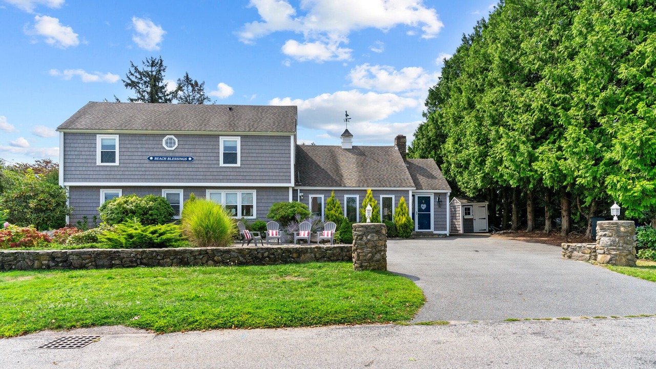 Photo of Outdoor in Eastward Look
