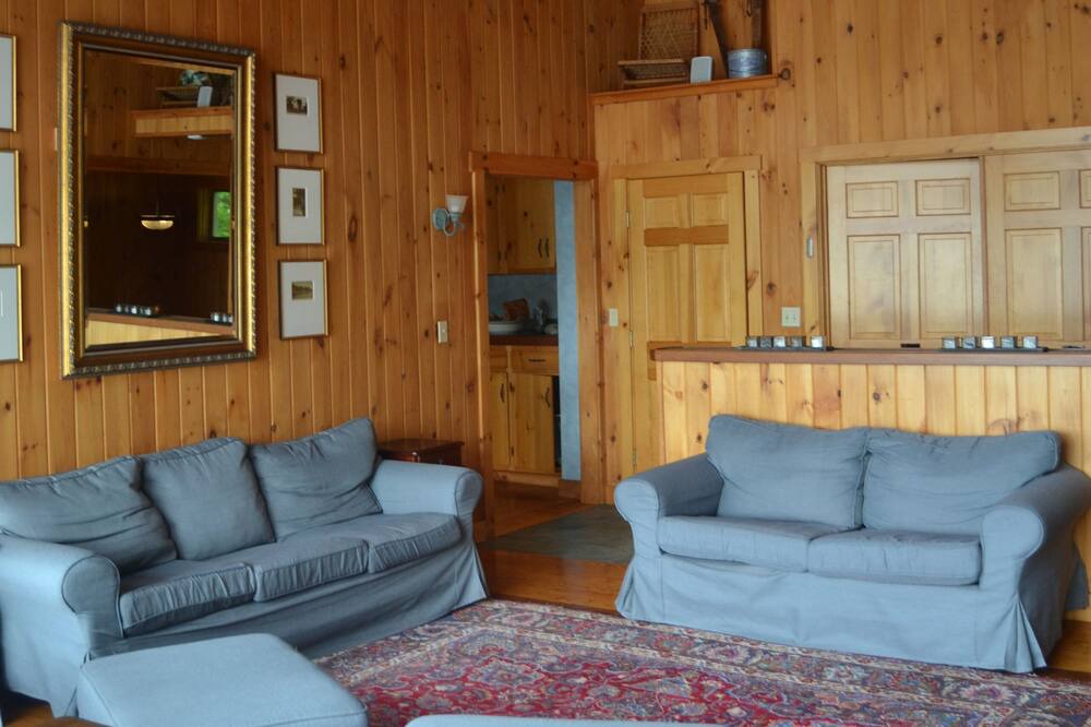 Photo of Livingroom in Whitefield