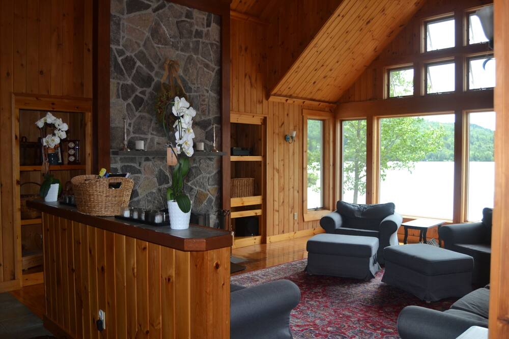 Photo of Livingroom in Whitefield