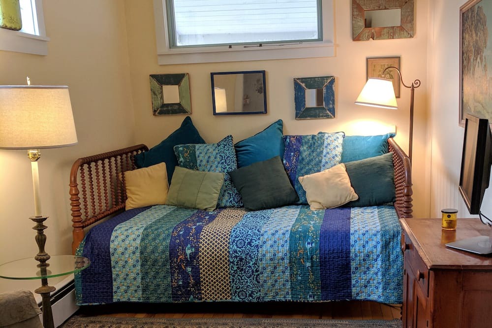 Photo of Bedroom in Rochester