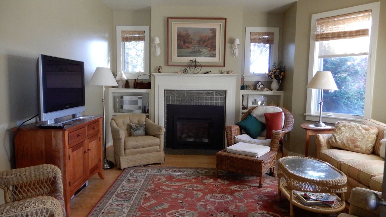 Photo of Livingroom in Bass Harbor