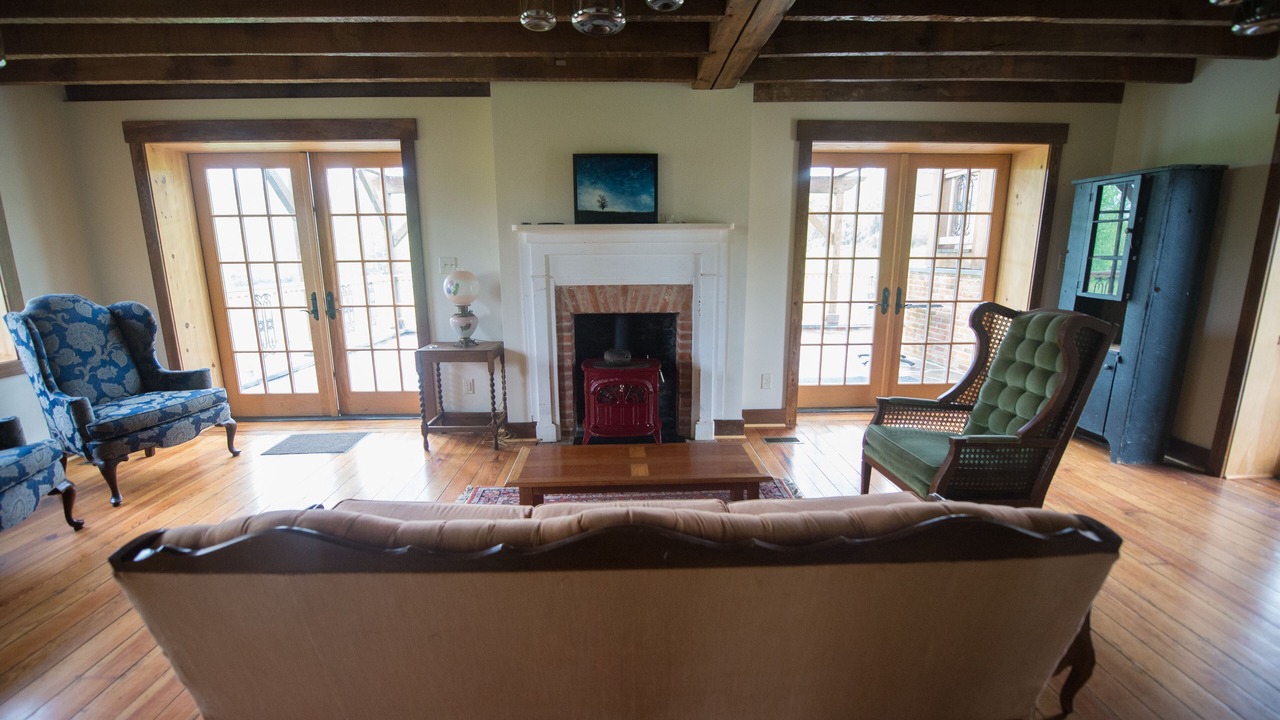 Photo of Livingroom in Sabillasville