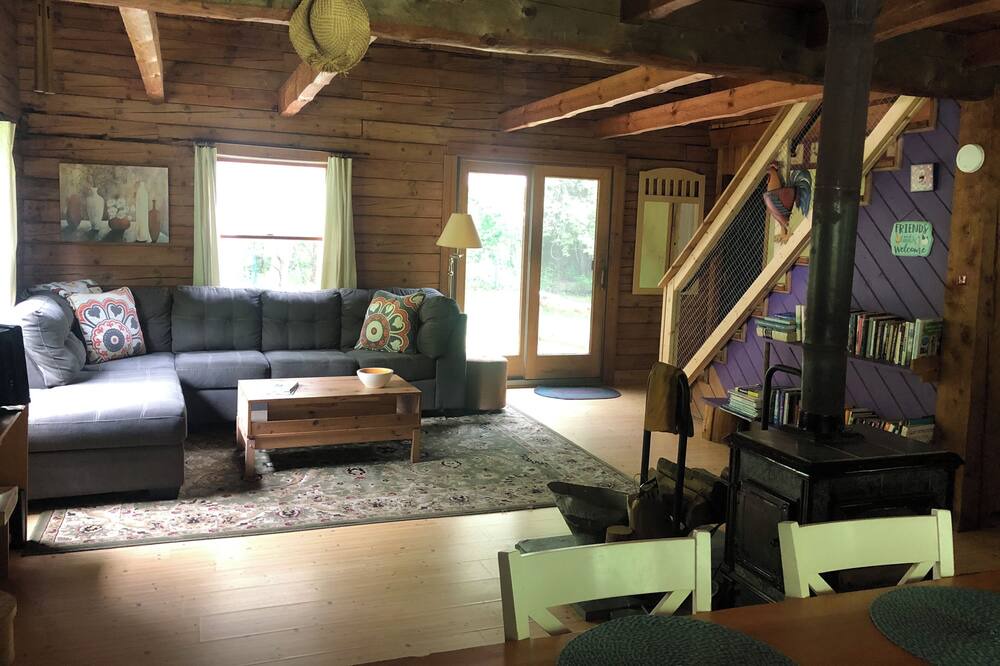 Photo of Livingroom in Morrisville
