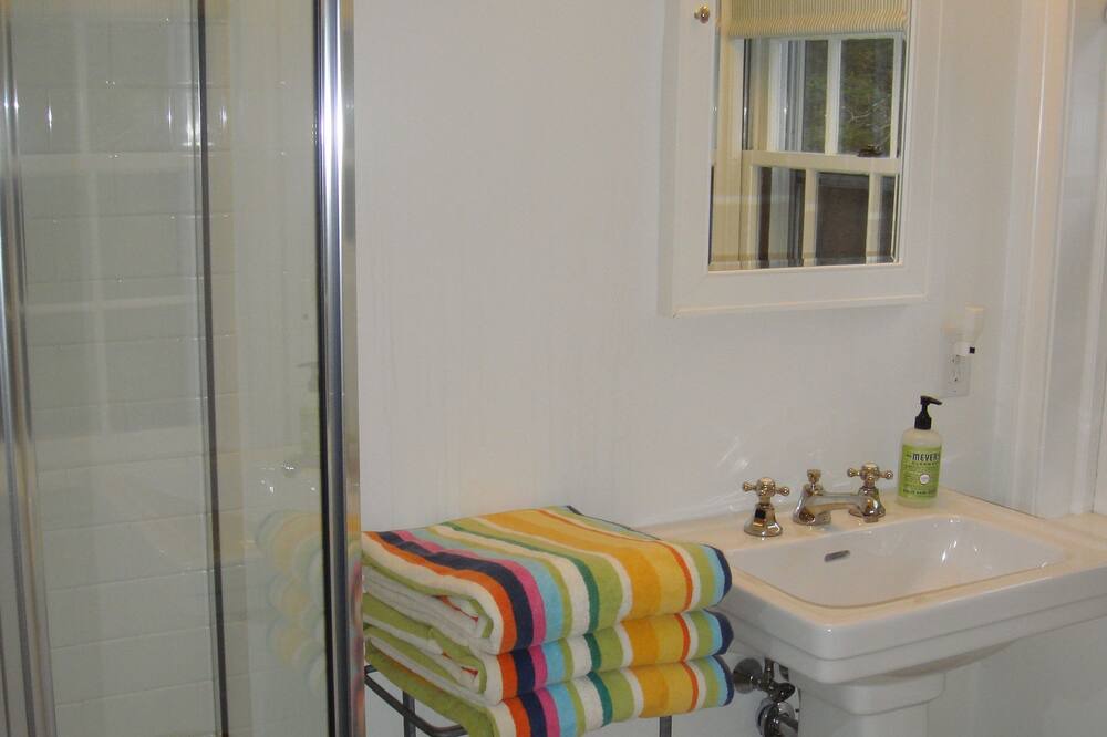 Photo of Bathroom in Woodstock