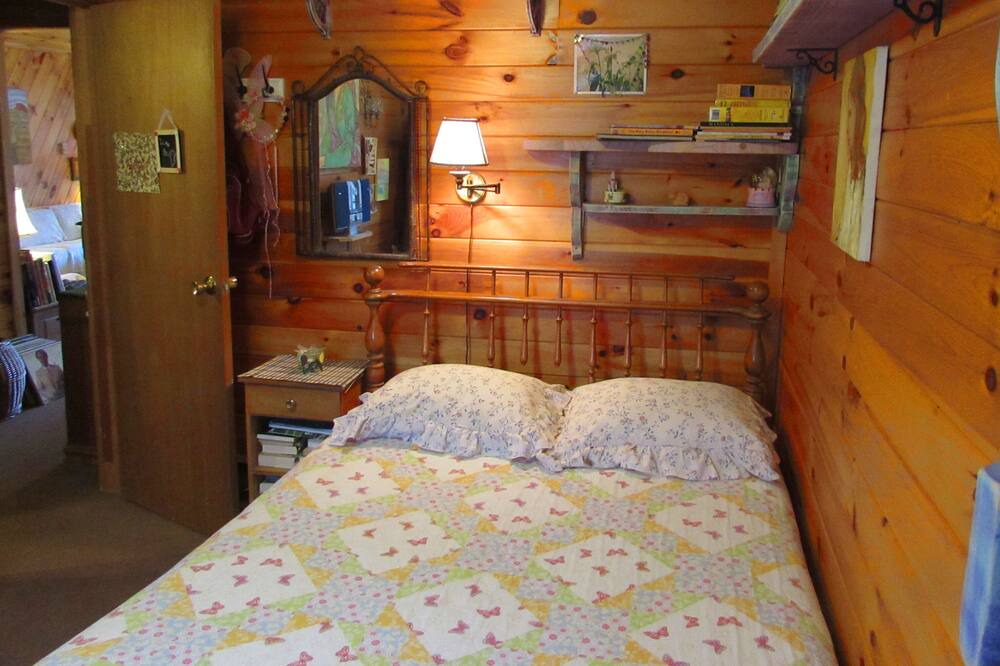 Photo of Bedroom in South Kortright