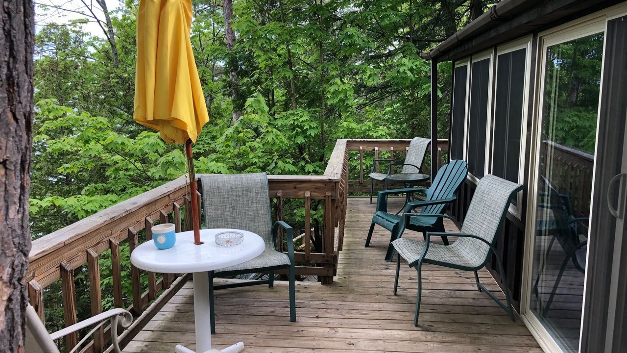Photo of Outdoor in Putnam Station