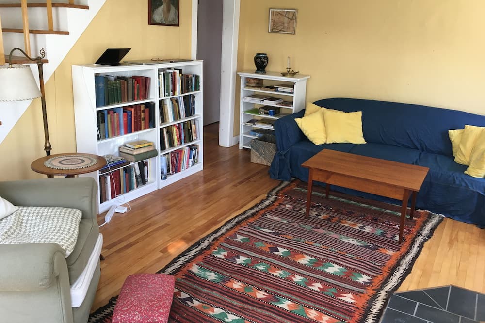 Photo of Livingroom in Jamaica