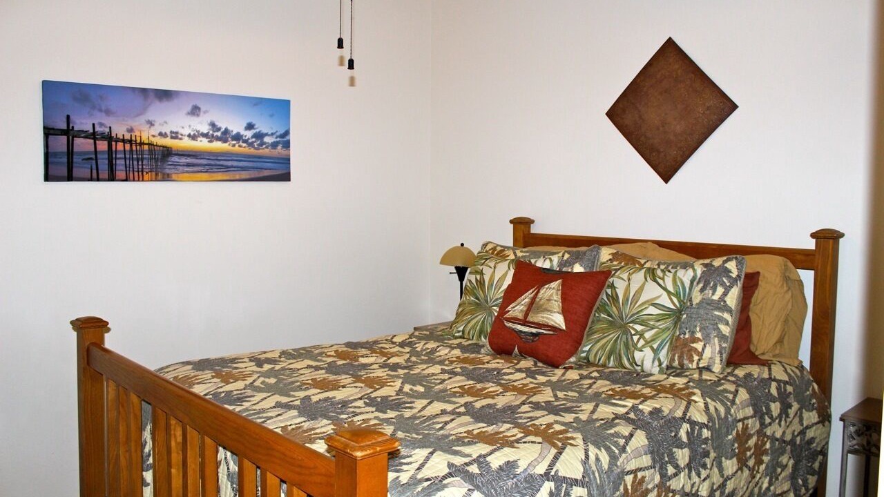 Photo of Bedroom in Galveston