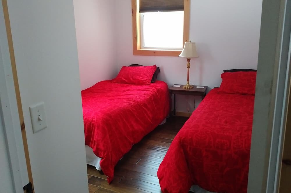Photo of Bedroom in North Troy