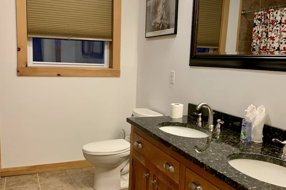 Photo of Bathroom in North Troy