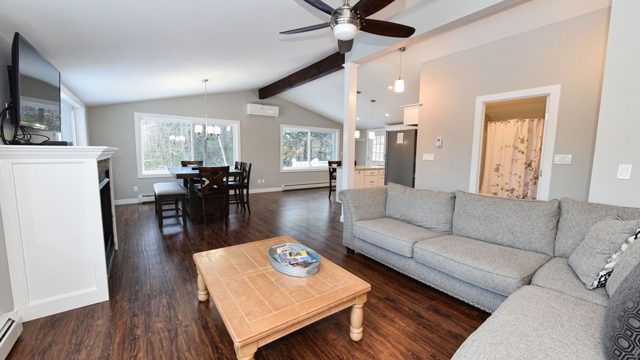 Photo of Livingroom in Chocorua