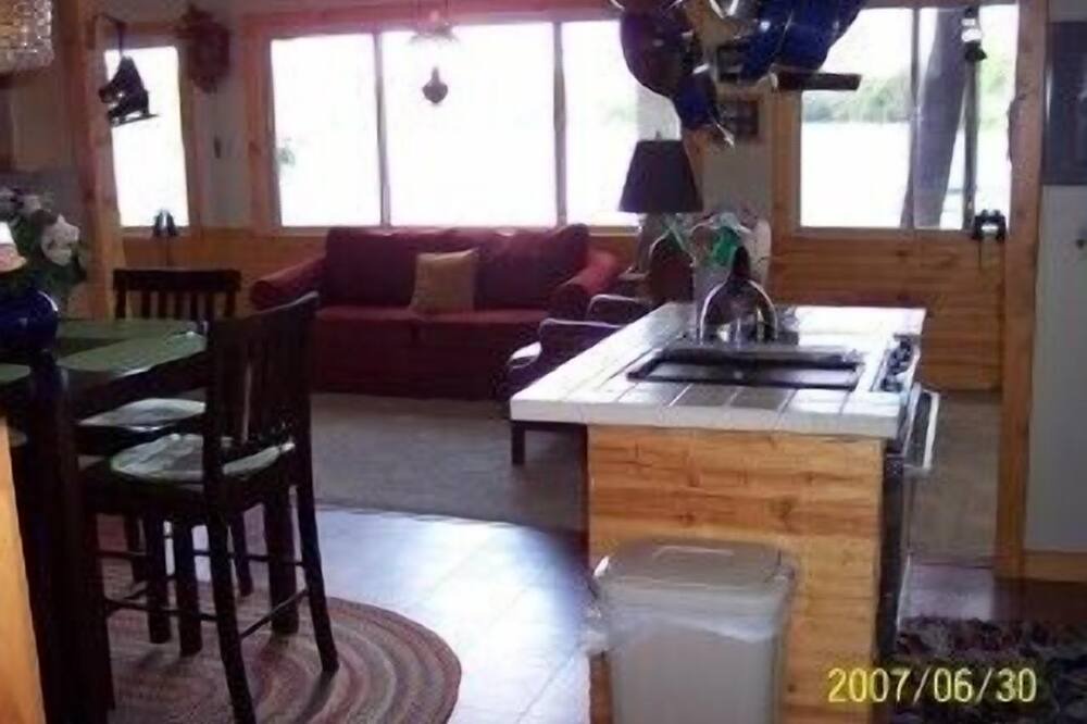 Photo of Others in Strafford