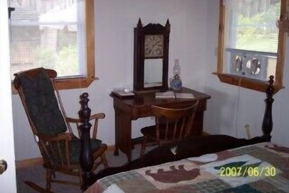 Photo of Bedroom in Strafford