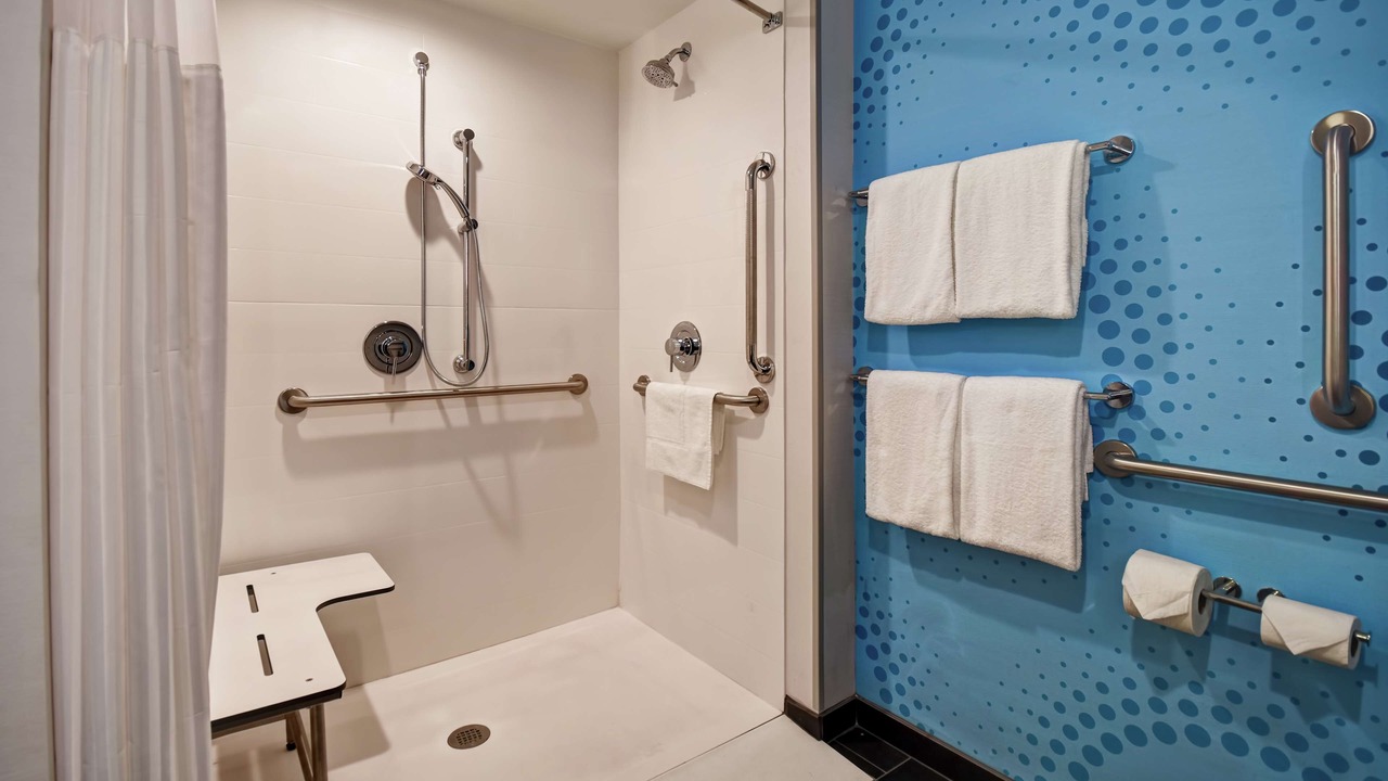 Photo of Bathroom in Wytheville