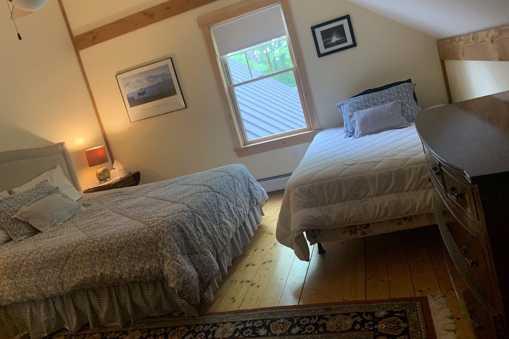 Photo of Bedroom in East Burke