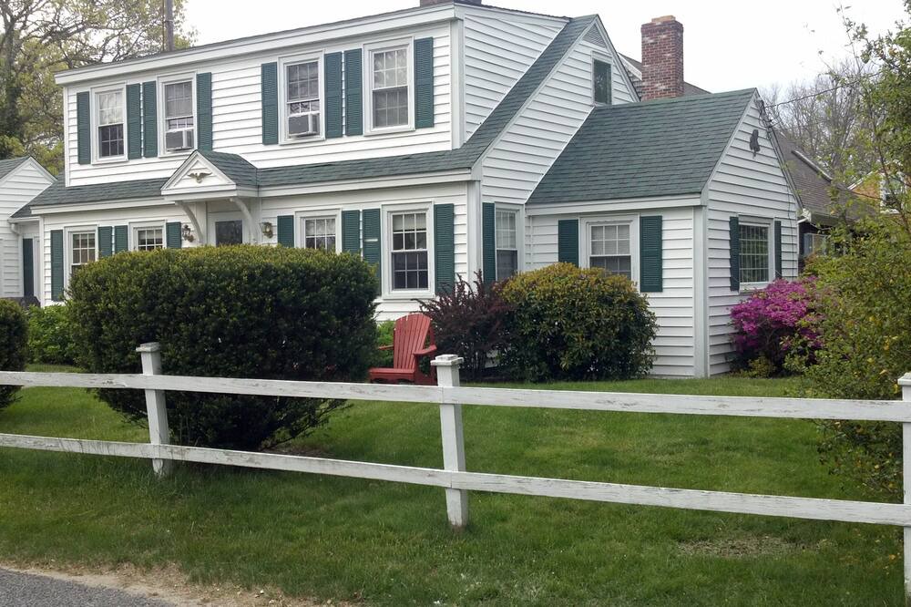 Photo of Others in West Yarmouth