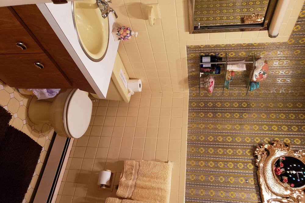 Photo of Bathroom in Monticello