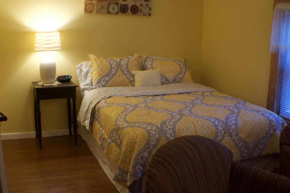 Photo of Bedroom in Milford