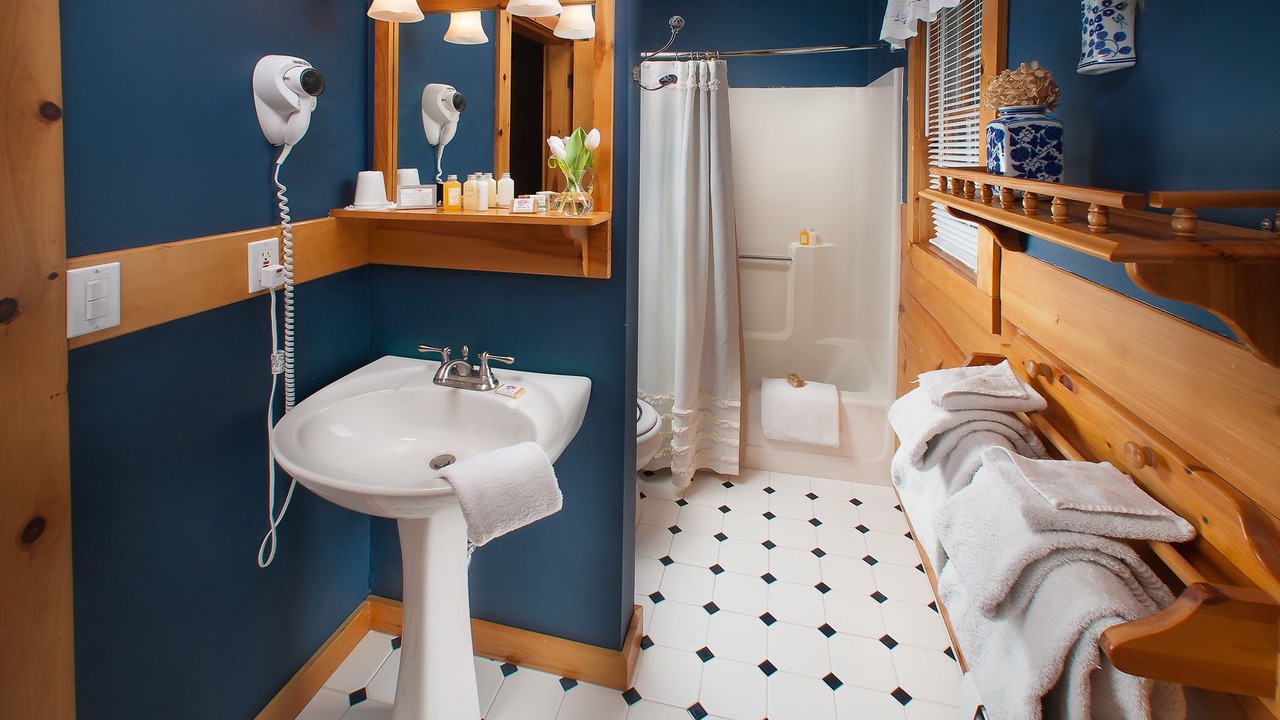 Photo of Bathroom in Eaton