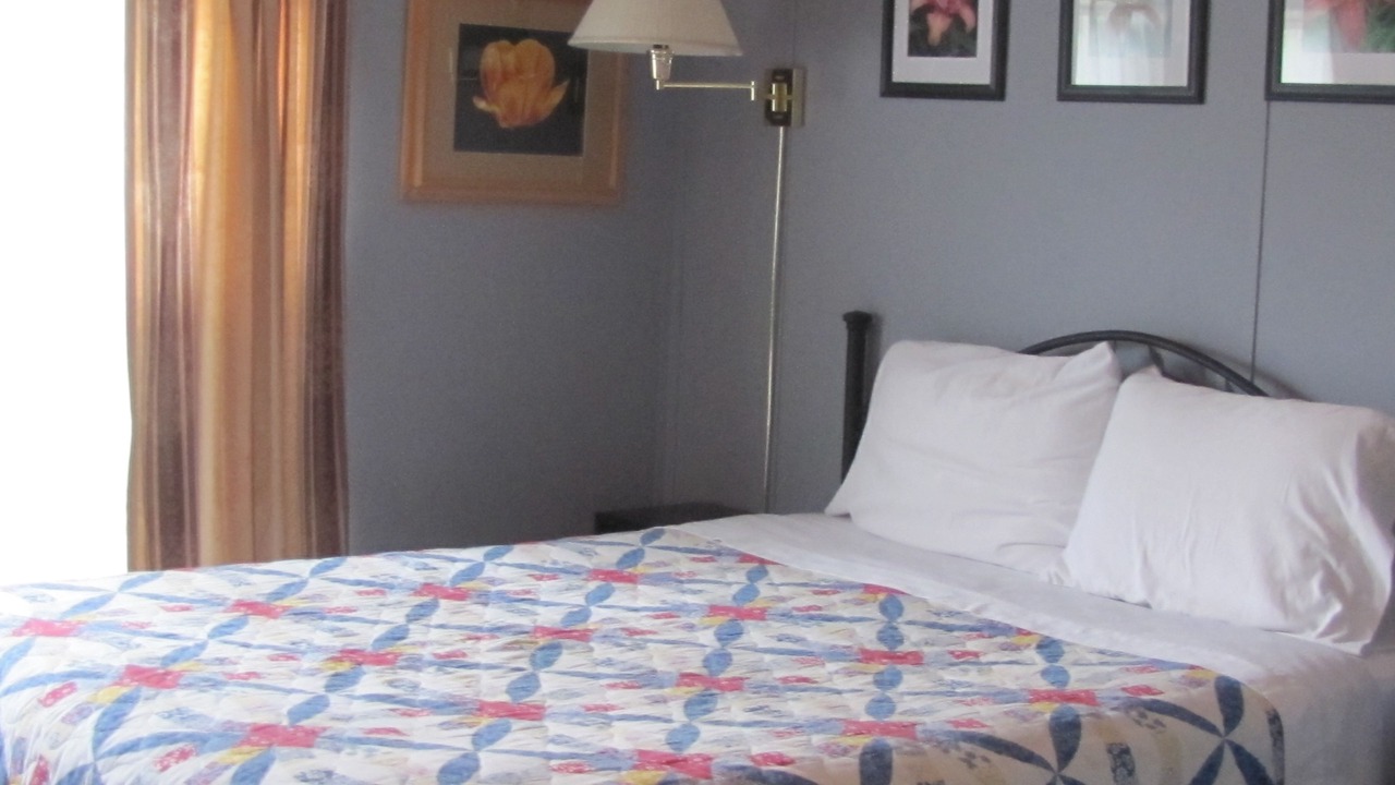 Photo of Bedroom in Rock Stream
