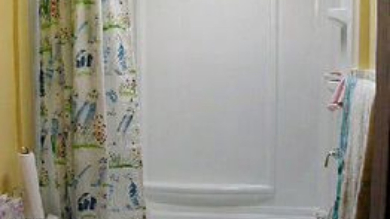 Photo of Bathroom in Rock Stream