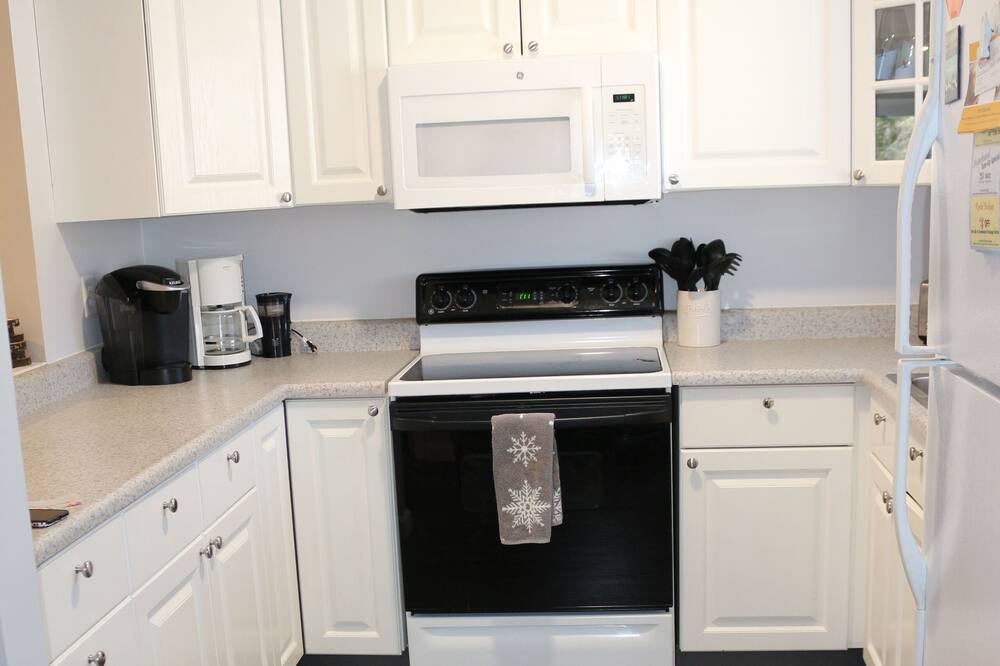 Photo of Kitchen in North Woodstock