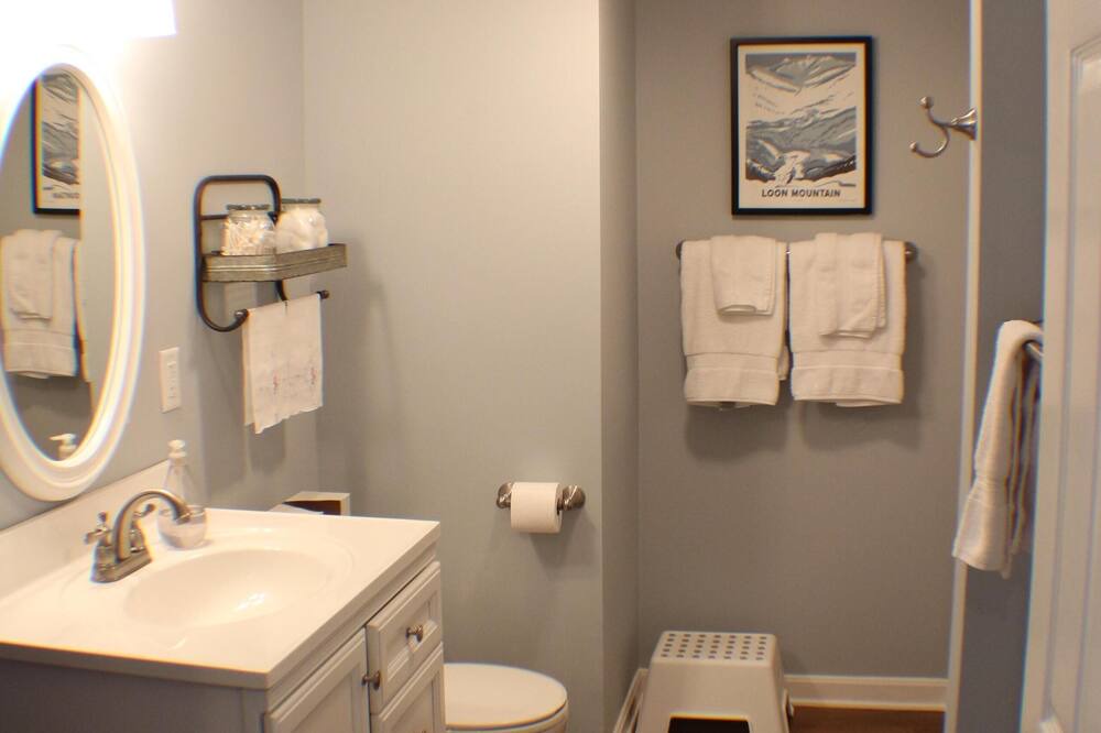 Photo of Bathroom in North Woodstock