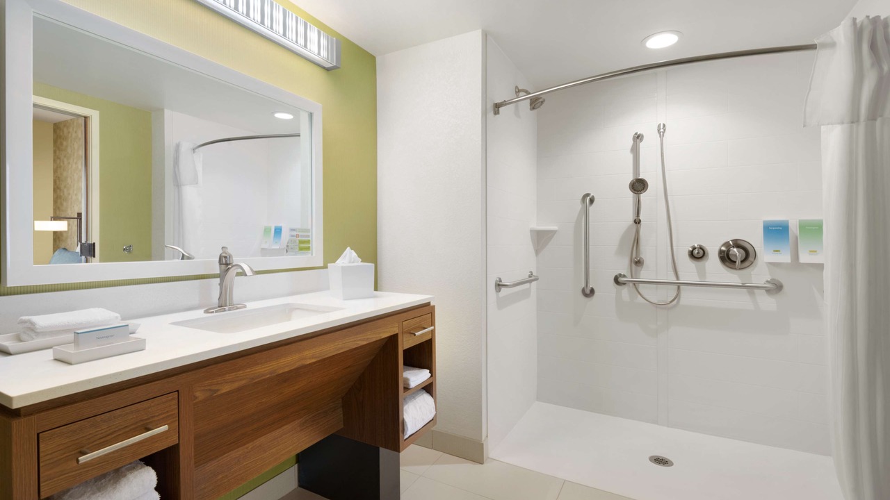 Photo of Bathroom in Middleburg Heights