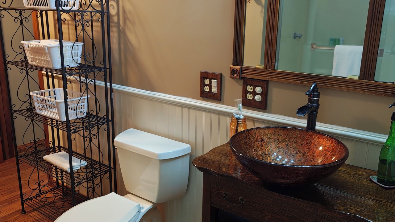 Photo of Bathroom in South Point