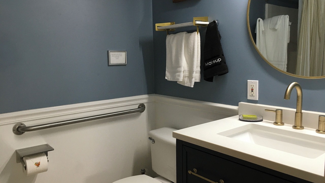 Photo of Bathroom in Williston North