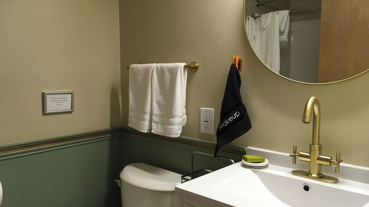 Photo of Bathroom in Williston North