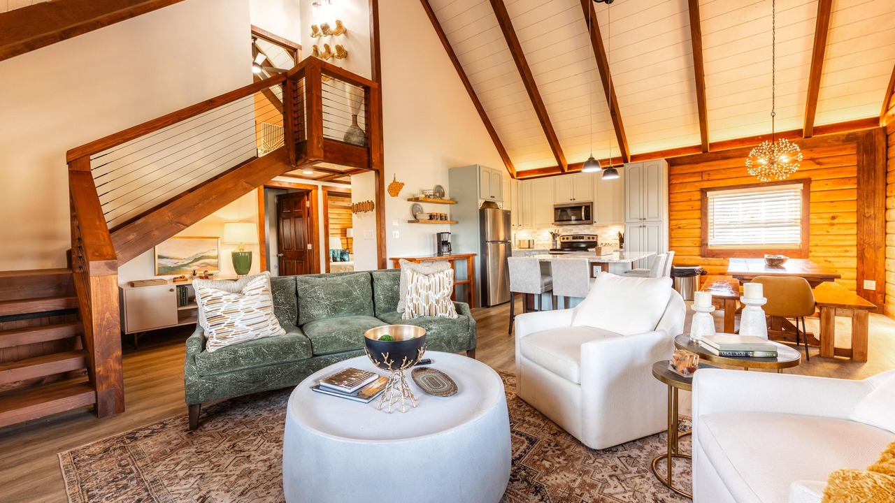 Photo of Livingroom in Davis