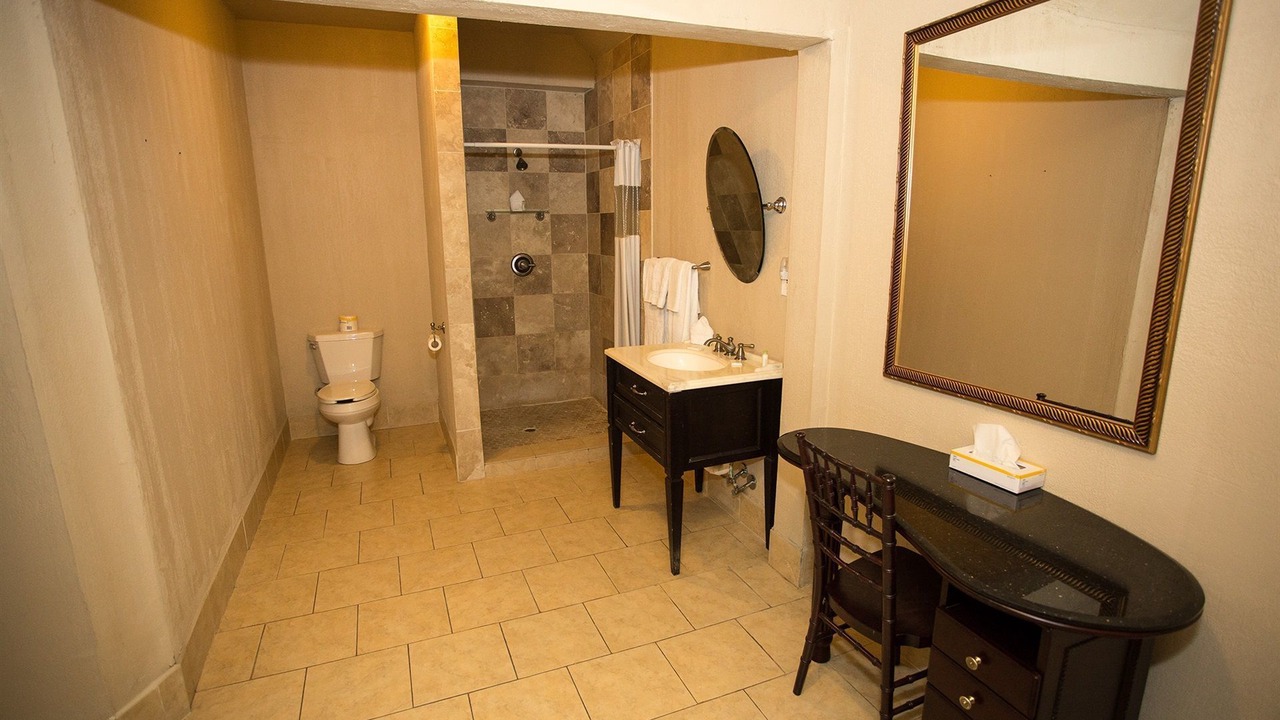 Photo of Bathroom in Lewiston