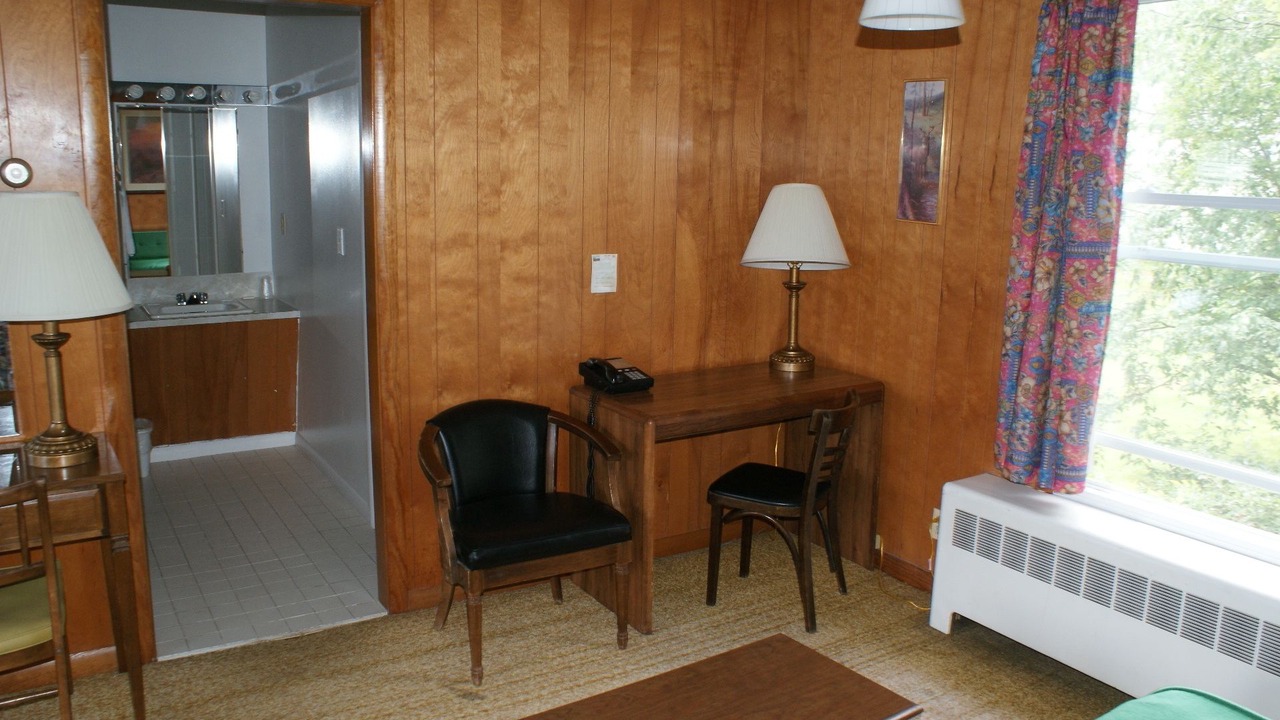 Photo of Bedroom in Upper Village