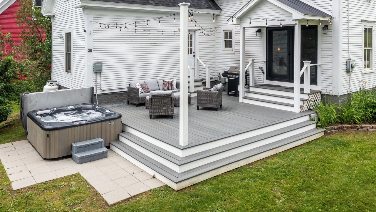 Photo of Outdoor in Woodstock