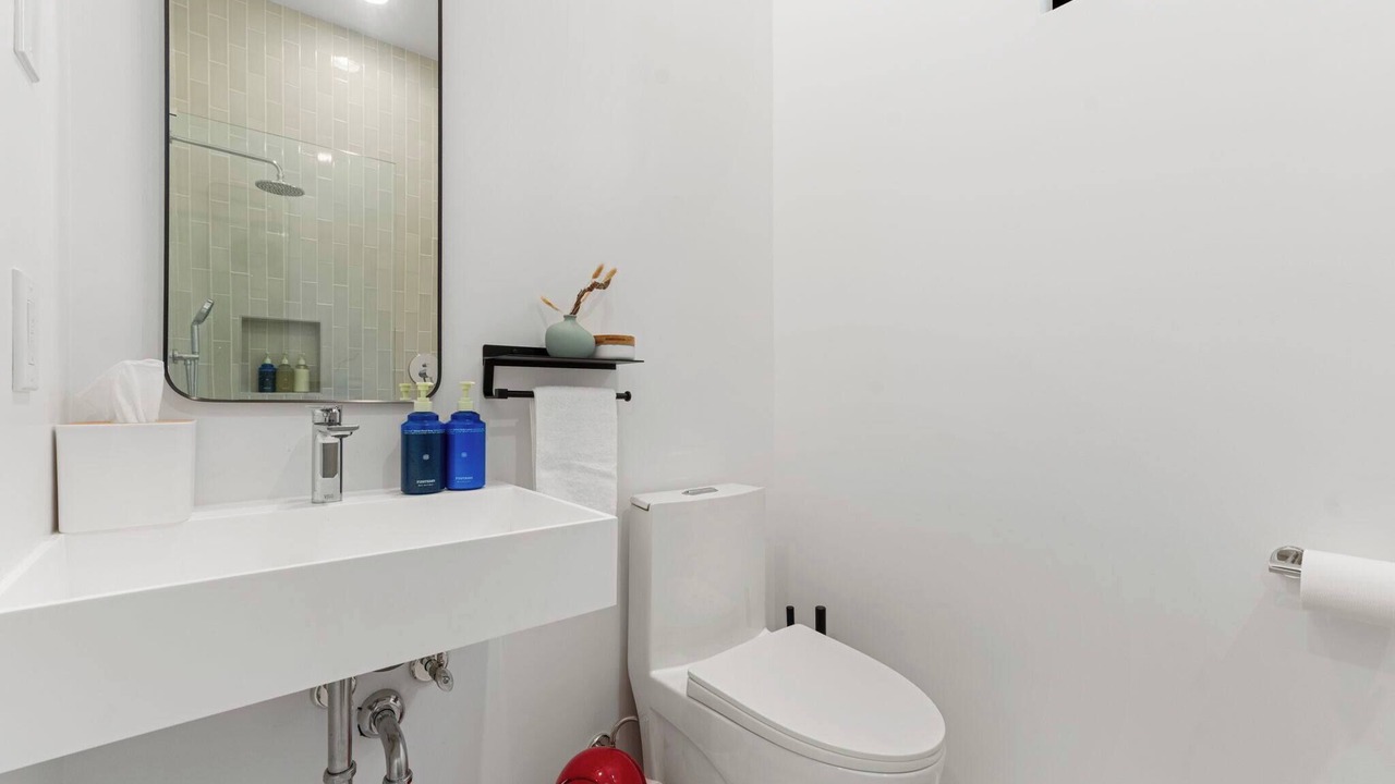 Photo of Bathroom in Round Top